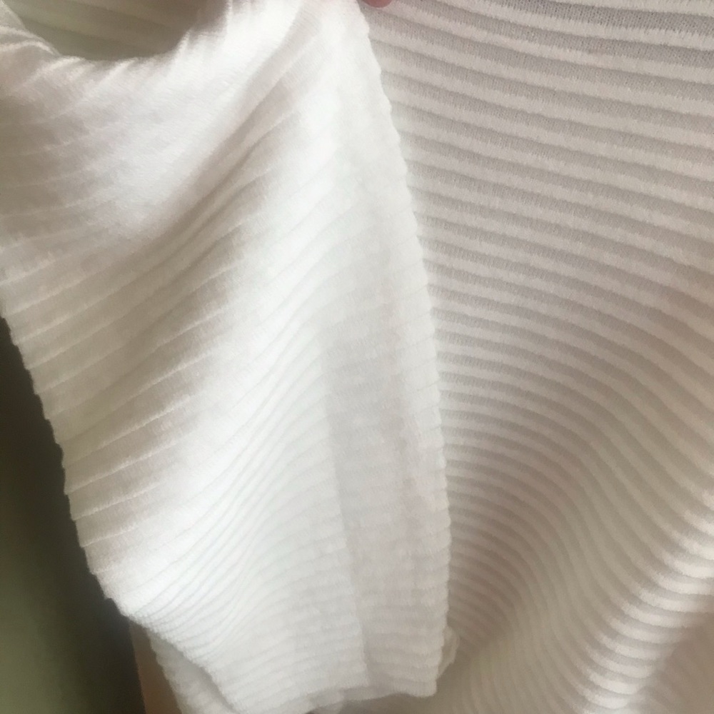 Zara Girls NWT 9/10 Textured Cream Boxy Sweater - Picture 7 of 13